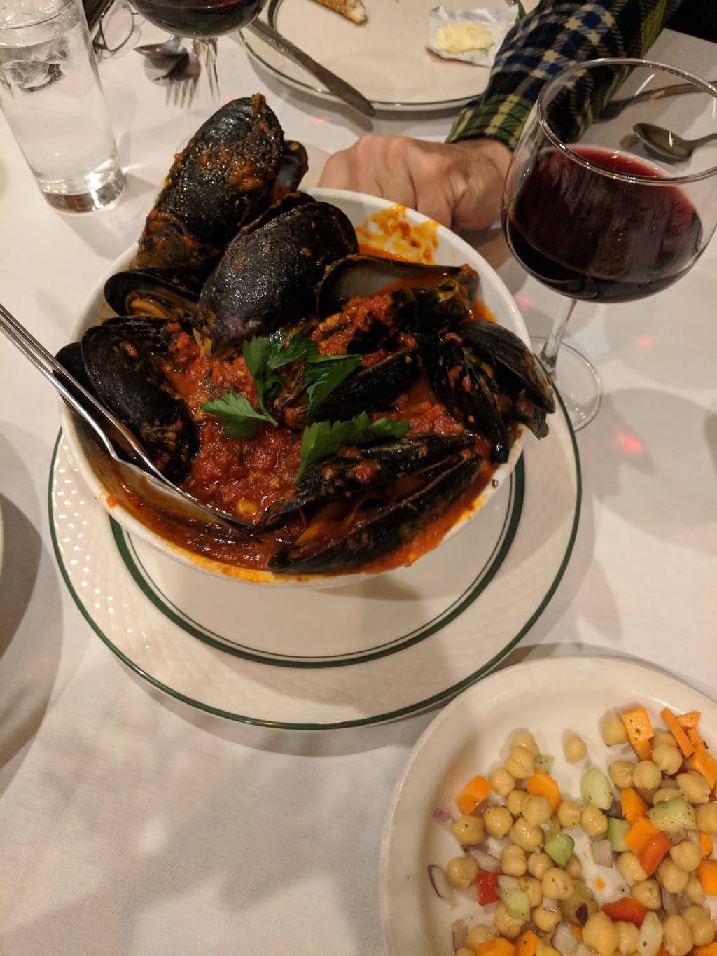 Pasta Pasta | restaurant | 2023 Williamsbridge Rd, Bronx, NY 10461, USA | 7188929634 OR +1 718-892-9634