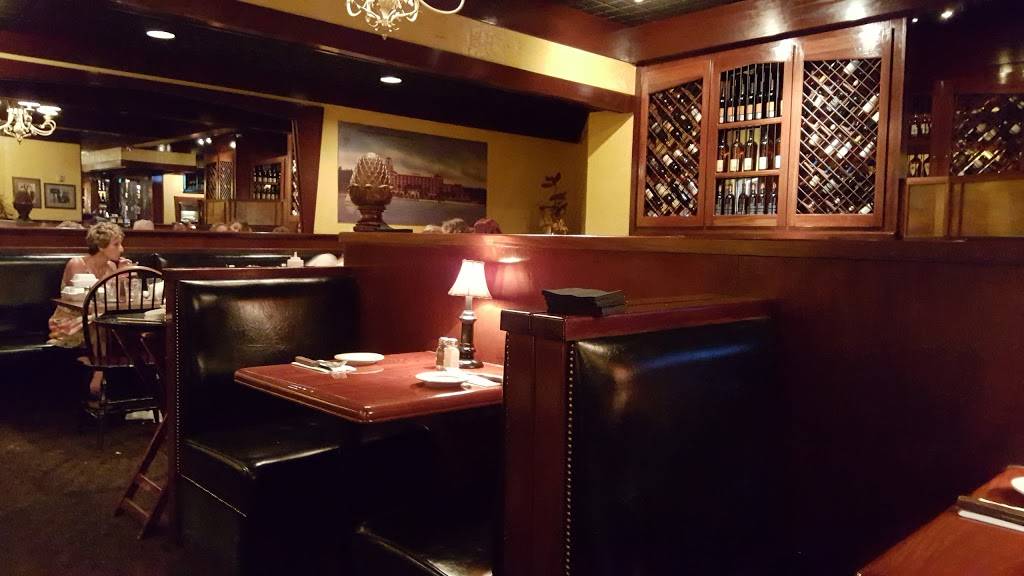 Harold Seltzers Steakhouse | restaurant | 9409 US-19, Port Richey, FL 34668, USA | 7278077777 OR +1 727-807-7777