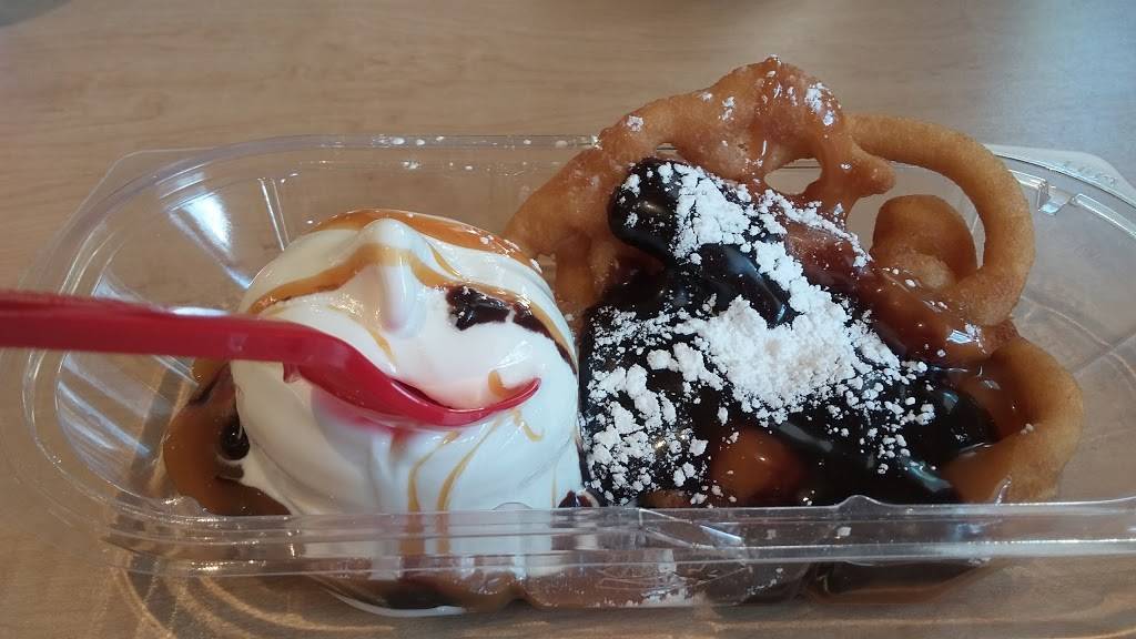 Dairy Queen Grill & Chill | restaurant | 389 N Washington St, North Attleborough, MA 02760, USA | 5086953947 OR +1 508-695-3947