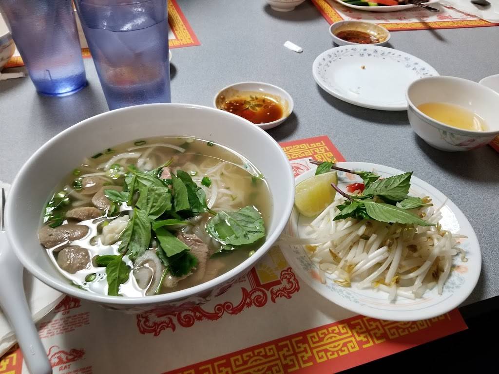 Phong Lan Restaurant | restaurant | 216 8th St SE, Cedar Rapids, IA 52401, USA | 3193655784 OR +1 319-365-5784