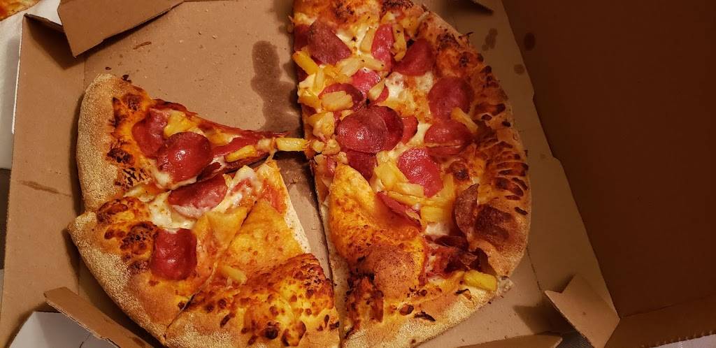 Dominos Pizza | meal delivery | 24853 Alessandro Blvd, Moreno Valley, CA 92553, USA | 9519245997 OR +1 951-924-5997