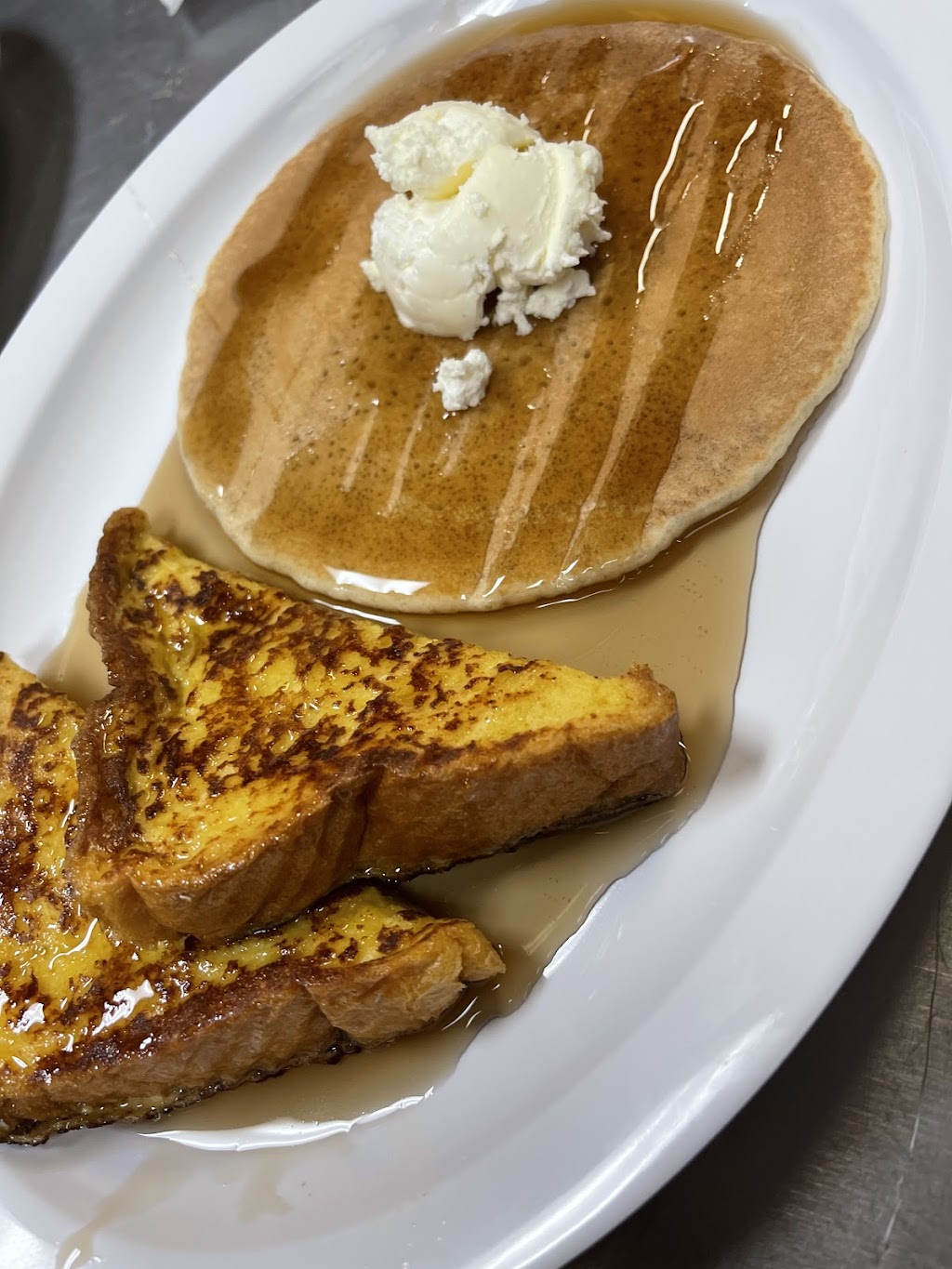 The Burger Boys | restaurant | 3694 E Highland Ave, Highland, CA 92346, USA | 9098629112 OR +1 909-862-9112