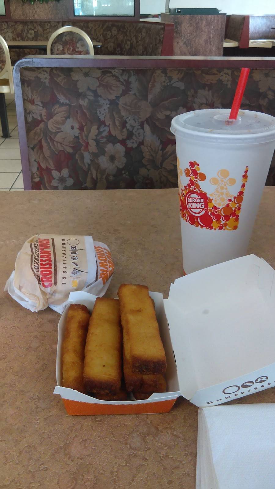 Burger King | restaurant | 5 Old Shore Rd, Port Washington, NY 11050, USA | 5168838673 OR +1 516-883-8673