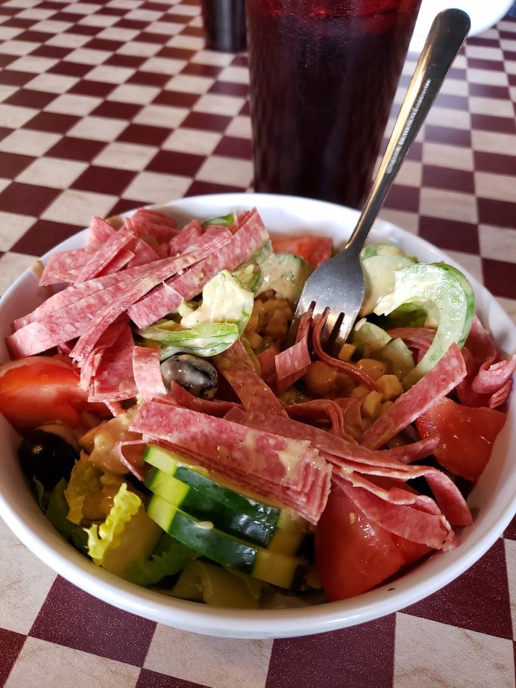 Tomatoes APizza | restaurant | 24369 Halsted Rd, Farmington Hills, MI 48335, USA | 2488884888 OR +1 248-888-4888