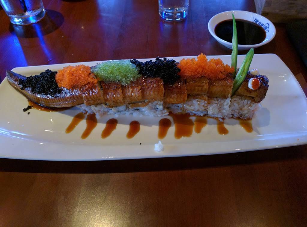 The Blue Fish Greenville | restaurant | 3519 Greenville Ave, Dallas, TX 75206, USA | 2148243474 OR +1 214-824-3474