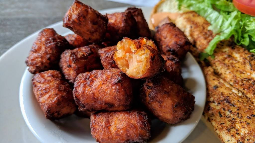 Southern Porch | restaurant | 117 Main St, Canton, NC 28716, USA | 8284928006 OR +1 828-492-8006