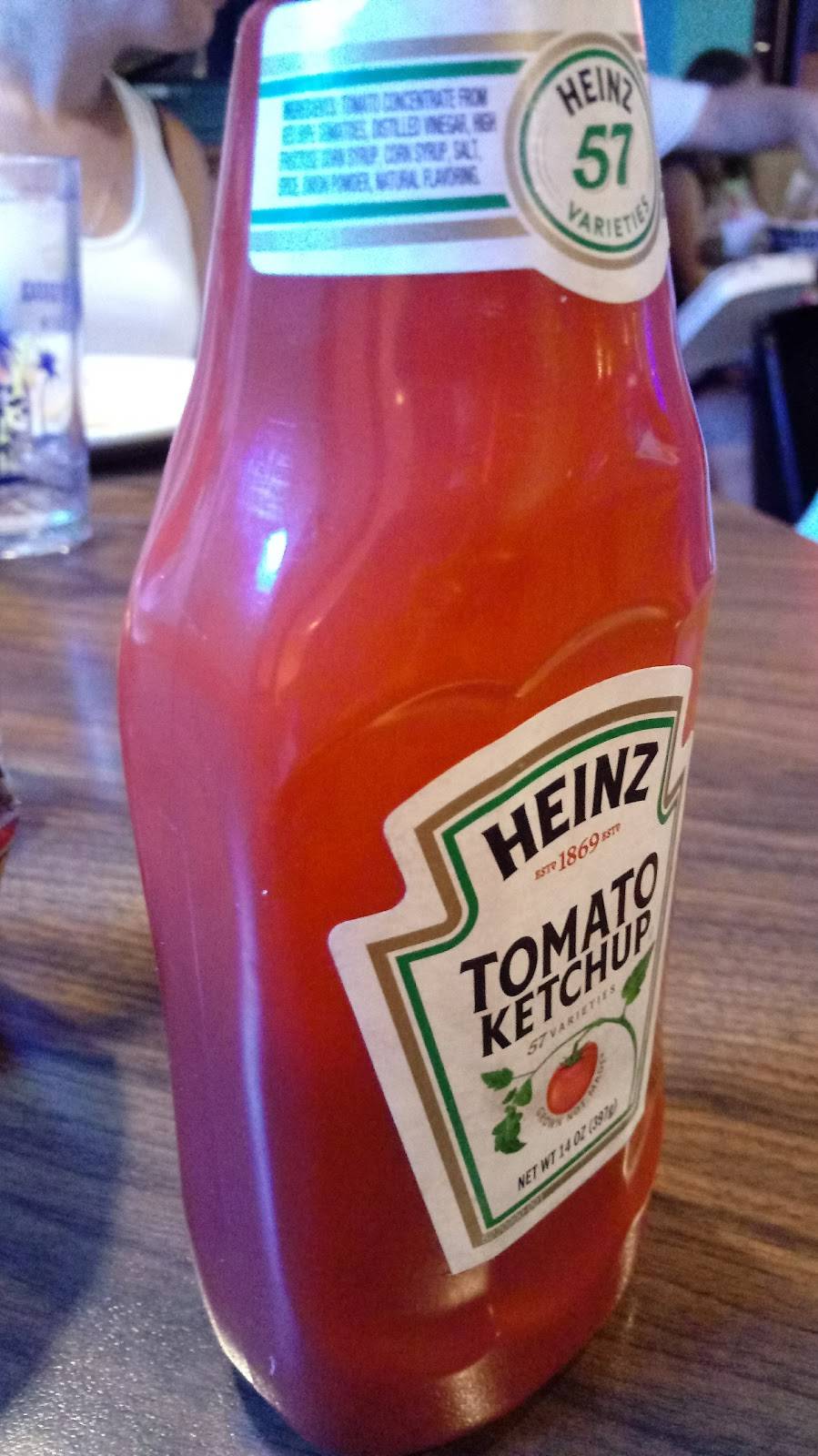 Tanners Tap & Grill | restaurant | 207 W Main St, Omro, WI 54963, USA | 9206856480 OR +1 920-685-6480