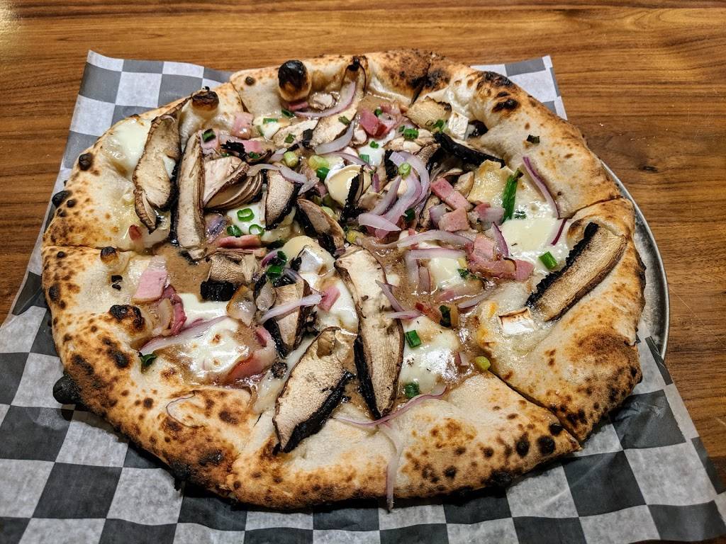 Citizen Pie | restaurant | 2144 W 25th St, Cleveland, OH 44113, USA | 2168601388 OR +1 216-860-1388