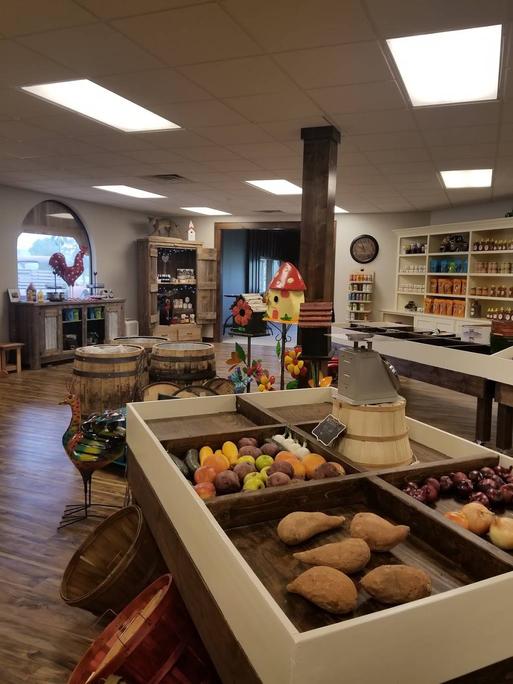 Uncle Dougs | restaurant | 14812 TX-21, Douglass, TX 75943, USA | 9365858502 OR +1 936-585-8502