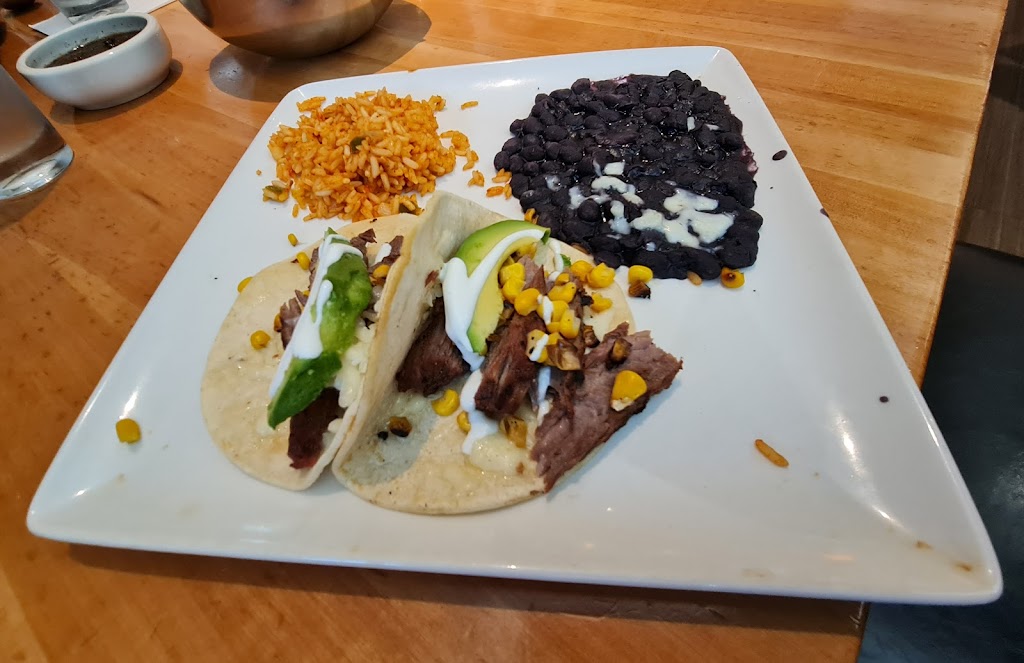 Cantina Laredo | restaurant | 207 N University Ave #130, Little Rock, AR 72205, USA | 5012800407 OR +1 501-280-0407