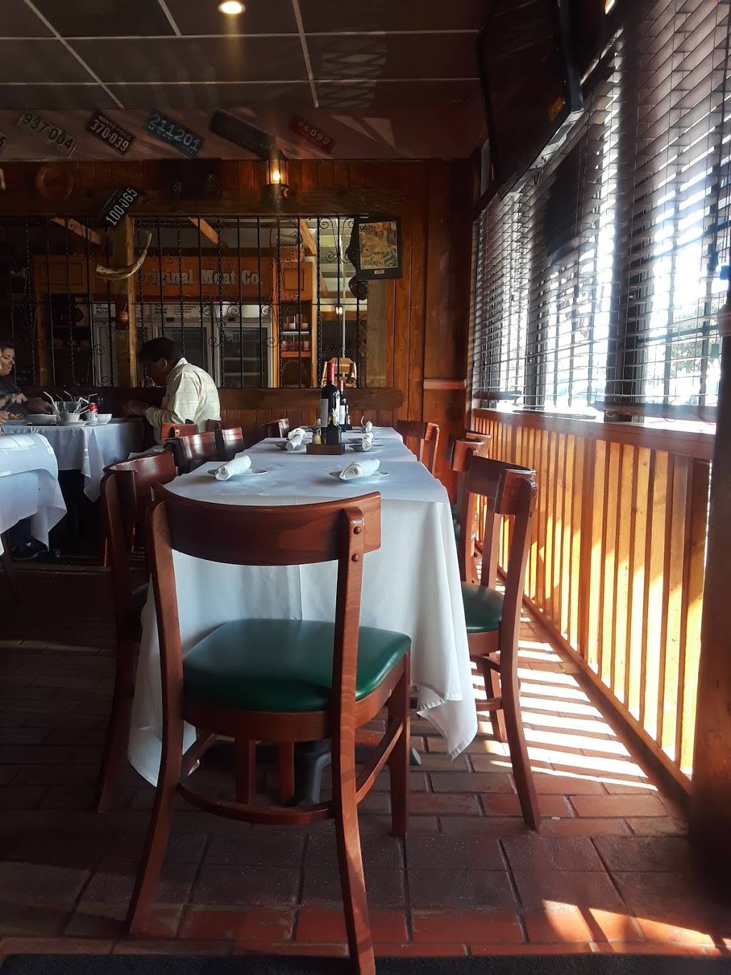 Dona Paulina | restaurant | 8263 Bird Rd, Miami, FL 33155, USA | 7864528266 OR +1 786-452-8266