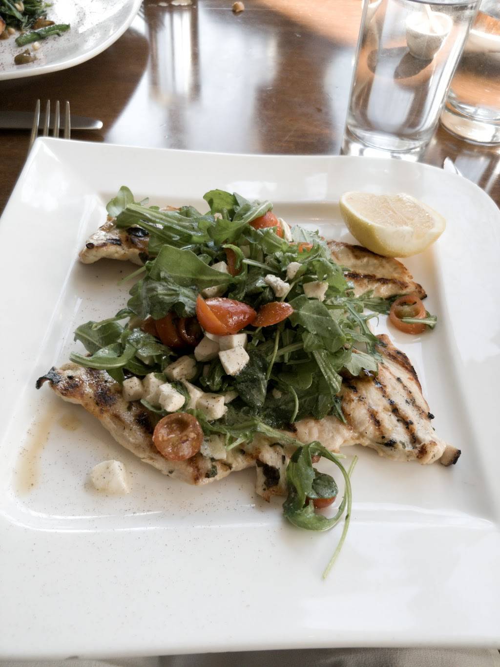 Mediterraneo Norwalk | restaurant | 353 Main Ave, Norwalk, CT 06851, USA | 2032290000 OR +1 203-229-0000