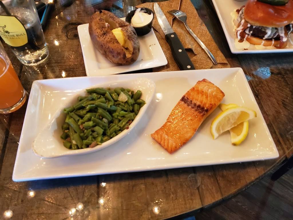 Beauty & The Bull Bar & Grill | restaurant | 5935 S 075 W, Wolcottville, IN 46795, USA | 2603031225 OR +1 260-303-1225