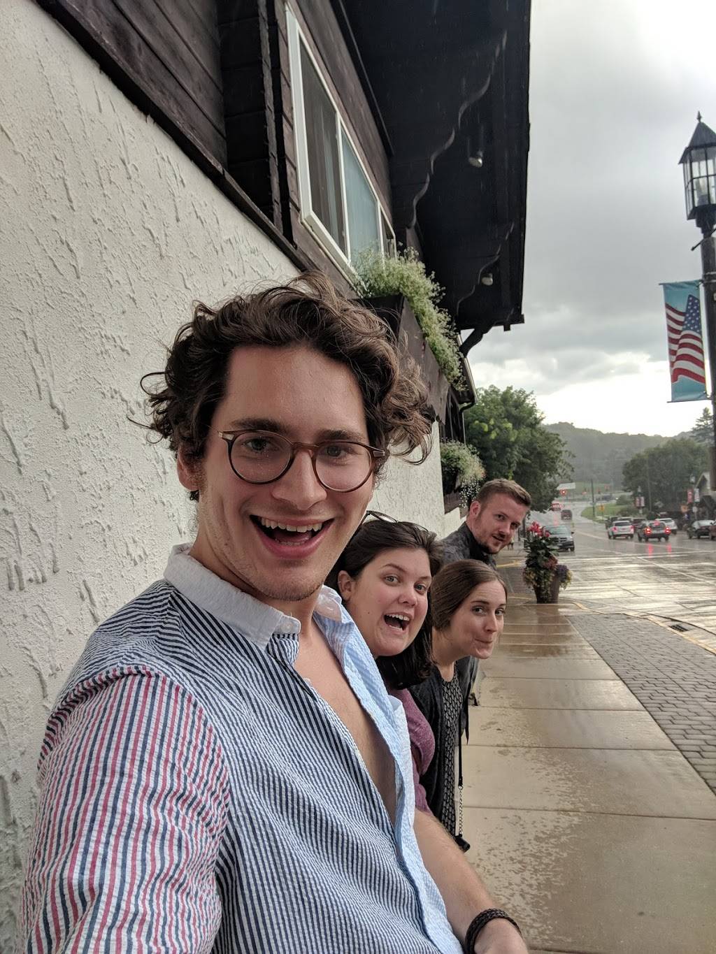 SWisco Taphaus | restaurant | 506 1st St, New Glarus, WI 53574, USA | 6085272225 OR +1 608-527-2225