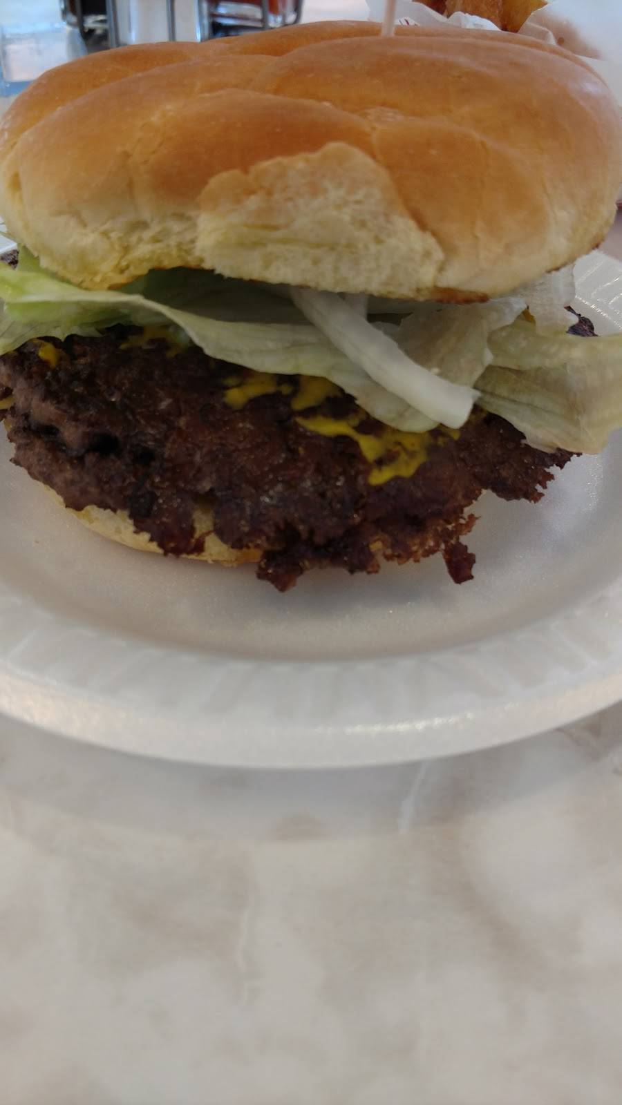 G D Ritzys | restaurant | 4320 N First Ave, Evansville, IN 47710, USA | 8124211300 OR +1 812-421-1300