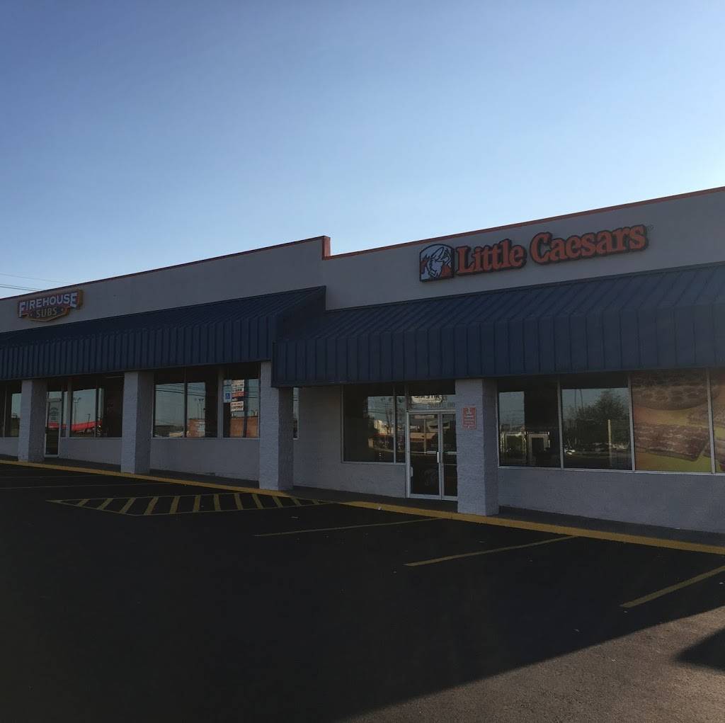 Little Caesars Pizza | meal takeaway | 1513 Scalp Ave #80, Johnstown, PA 15904, USA | 8142544977 OR +1 814-254-4977