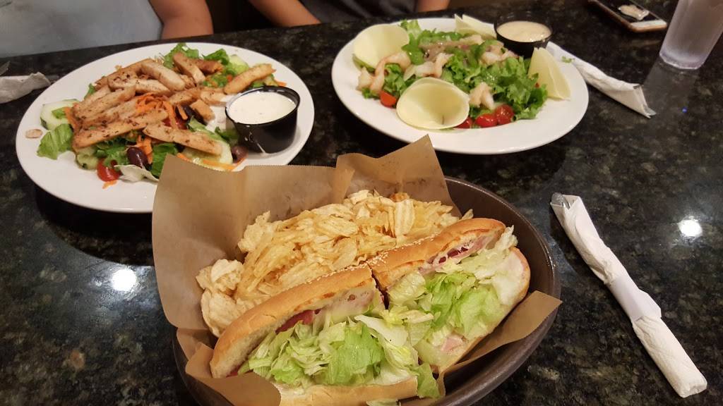 Elizabeths Pizza And Italian Restaurant | restaurant | 2468 Hope Mills Rd, Fayetteville, NC 28304, USA | 9104242848 OR +1 910-424-2848