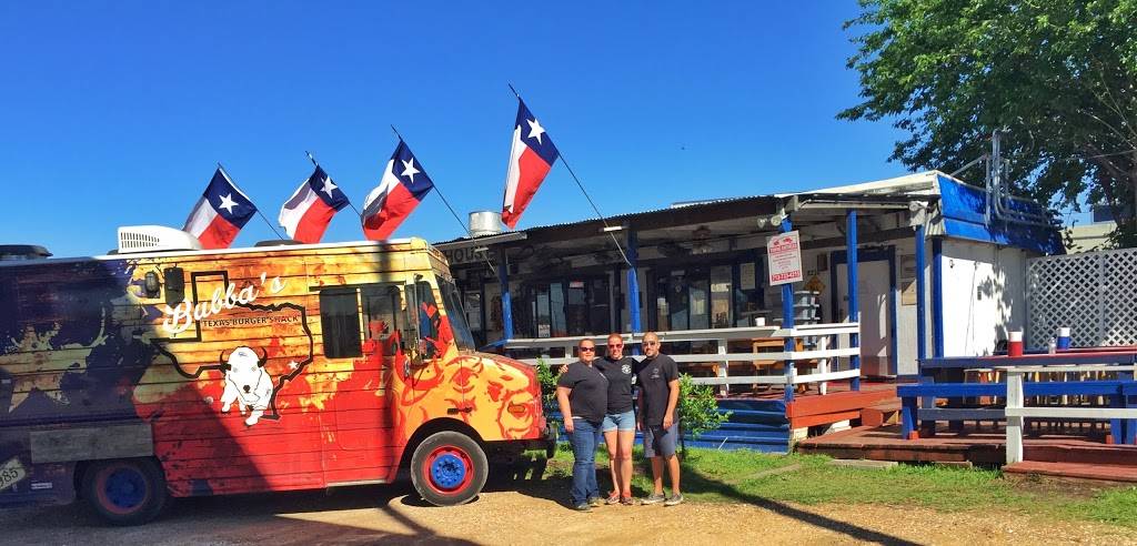 Bubbas Texas Burger Shack | restaurant | 5230 Westpark Dr, Houston, TX 77056, USA | 7136611622 OR +1 713-661-1622