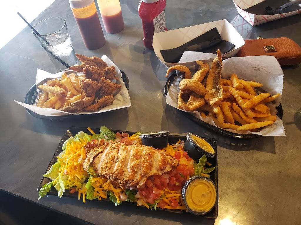 Harolds Chicken & Ice Bar Old National | night club | 5495 Old National Hwy B11-B12, College Park, GA 30349, USA | 6789730030 OR +1 678-973-0030