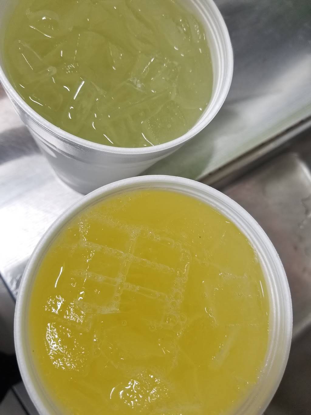 La Casa De Lina | restaurant | 5216 Wedgmont Cir N, Fort Worth, TX 76133, USA | 6824995884 OR +1 682-499-5884