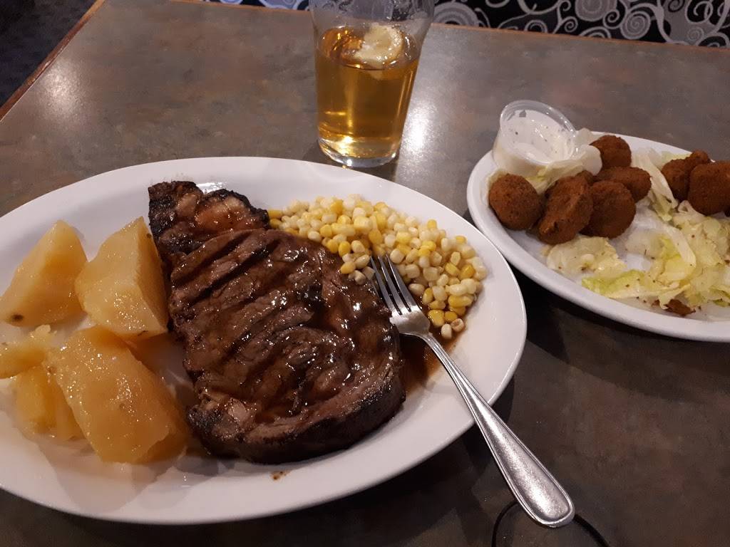 Quinte Restaurant | restaurant | 135 Cannifton Rd, Belleville, ON K8N 4V4, Canada | 6139621313 OR +1 613-962-1313