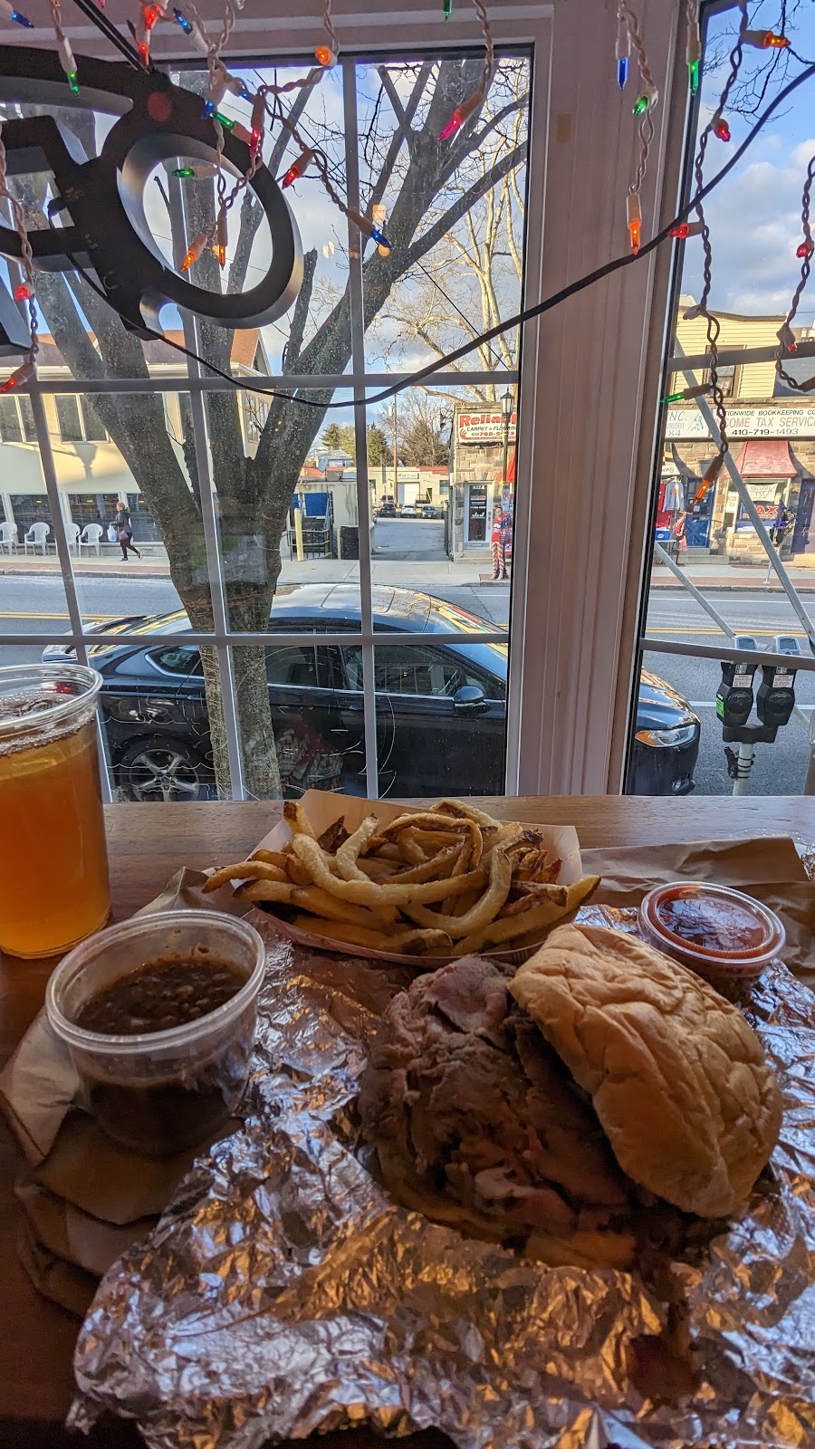 4 House Pit Beef | restaurant | 821 Frederick Rd, Catonsville, MD 21228, USA | 4436365317 OR +1 443-636-5317