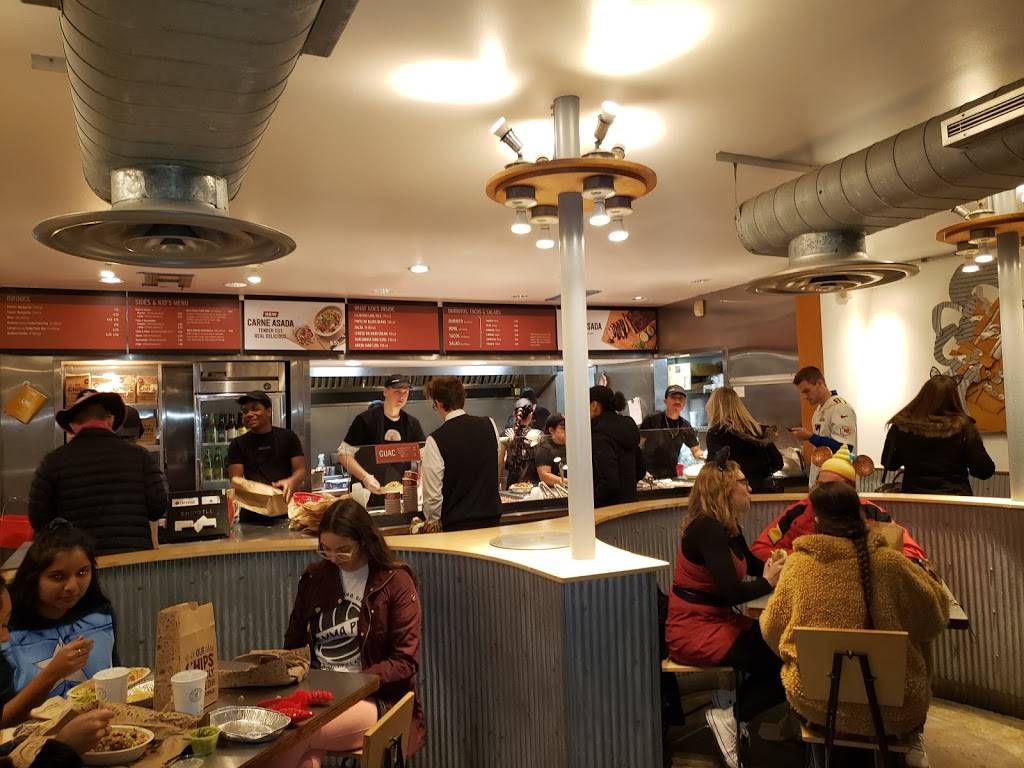 Chipotle Mexican Grill | restaurant | 1713 W 39th St, Kansas City, MO 64111, USA | 8169318006 OR +1 816-931-8006