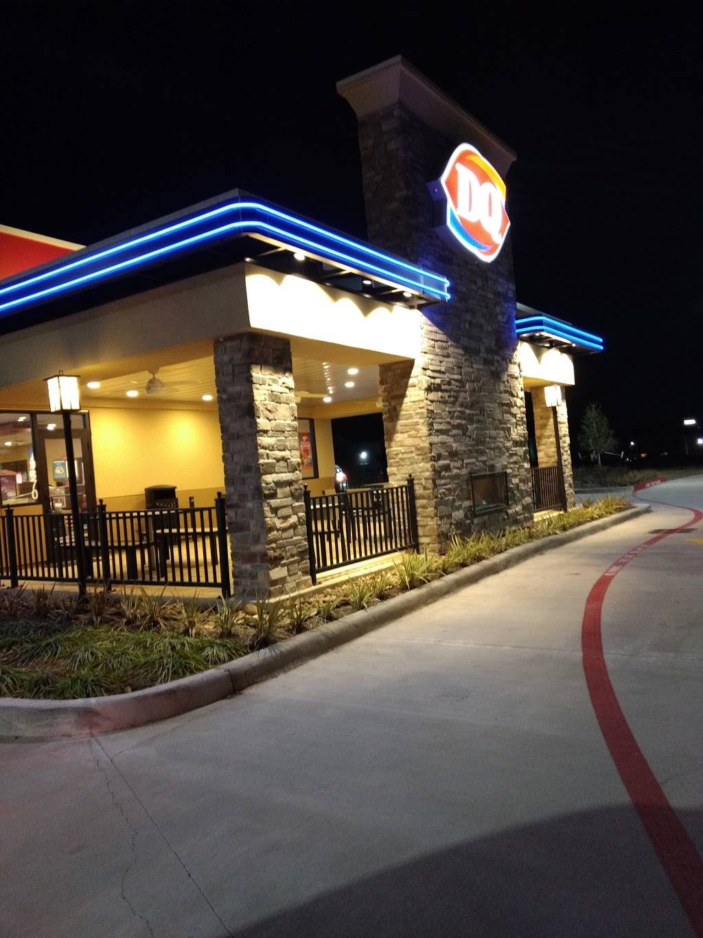 Dairy Queen Store | restaurant | 9870 FM 1097, Willis, TX 77318, USA | 9367015050 OR +1 936-701-5050