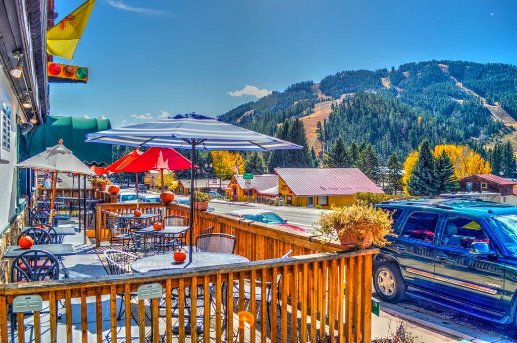 Yesterdays Diner | restaurant | 612 W Main St, Red River, NM 87558, USA | 5757546233 OR +1 575-754-6233