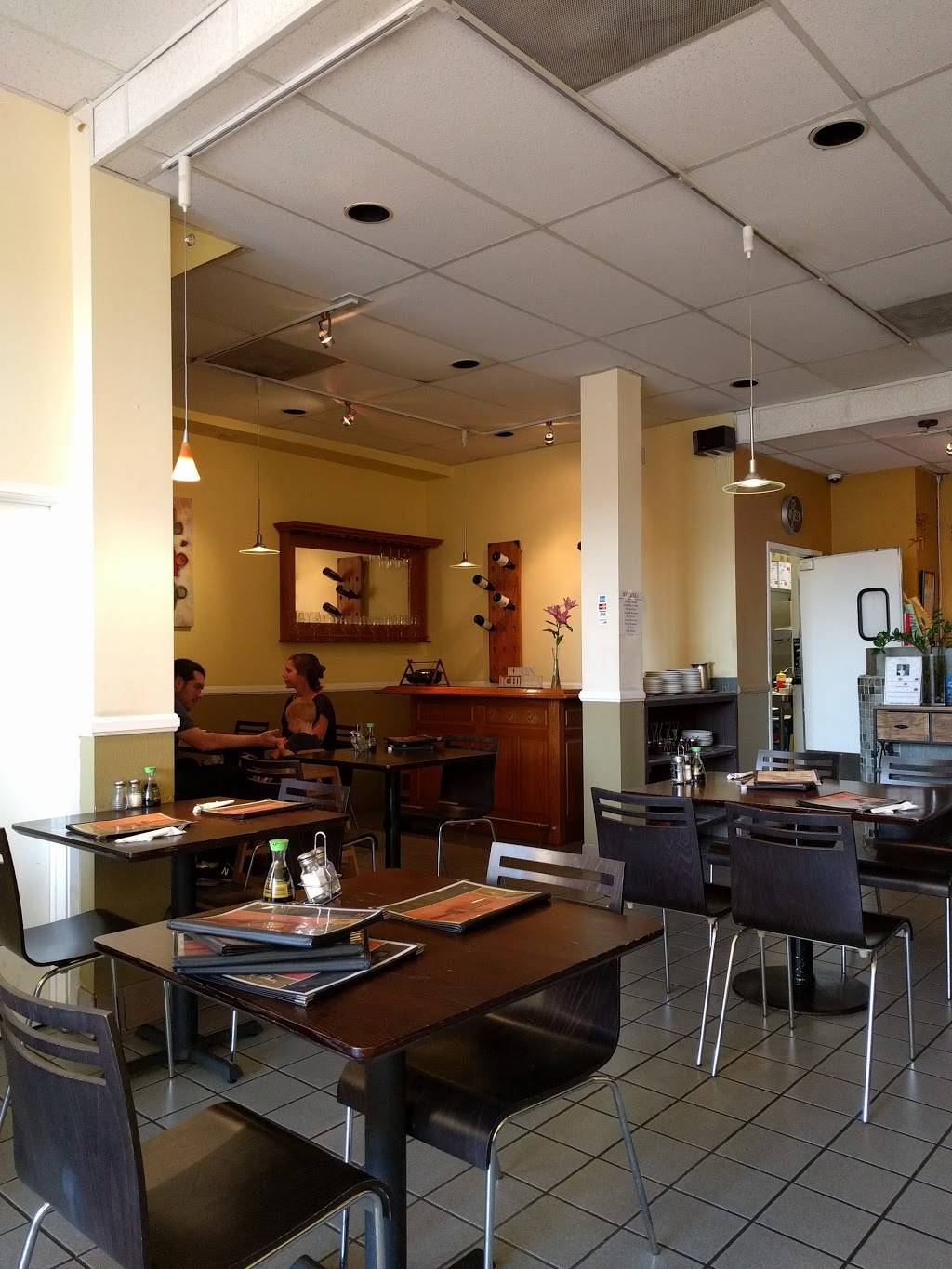 Talay Thai Restaurant | restaurant | 3119, 11314 Santa Monica Blvd, Los Angeles, CA 90025, USA | 3104773189 OR +1 310-477-3189