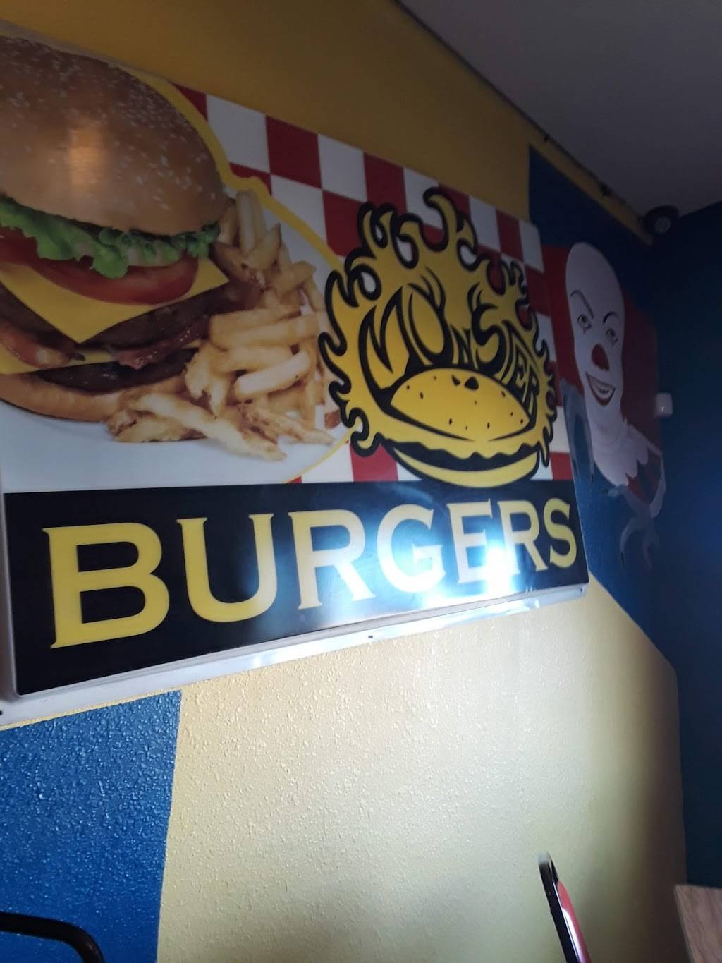 monster burgers | restaurant | 100-102 W Sayers Ave, San Antonio, TX 78214, USA | 2109827121 OR +1 210-982-7121