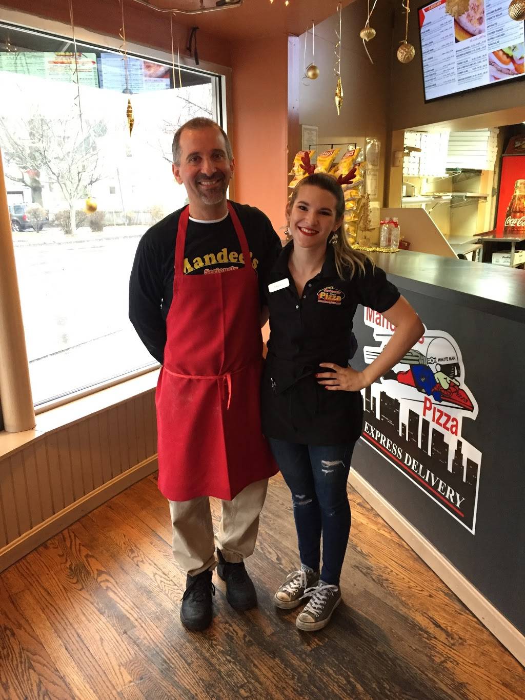 Mandees Pizza | meal delivery | 408 Essex St, Salem, MA 01970, USA | 9787456400 OR +1 978-745-6400