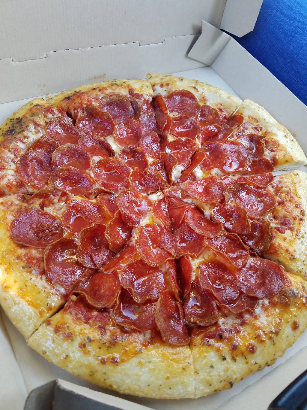 Pizza Hut | meal takeaway | 3549 Midway Dr, San Diego, CA 92110, USA | 6192262333 OR +1 619-226-2333