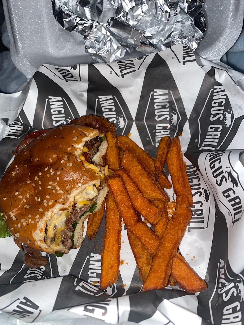 Angus Grill West | restaurant | 2422 Stantonsburg Rd, Greenville, NC 27834, USA | 2527577756 OR +1 252-757-7756