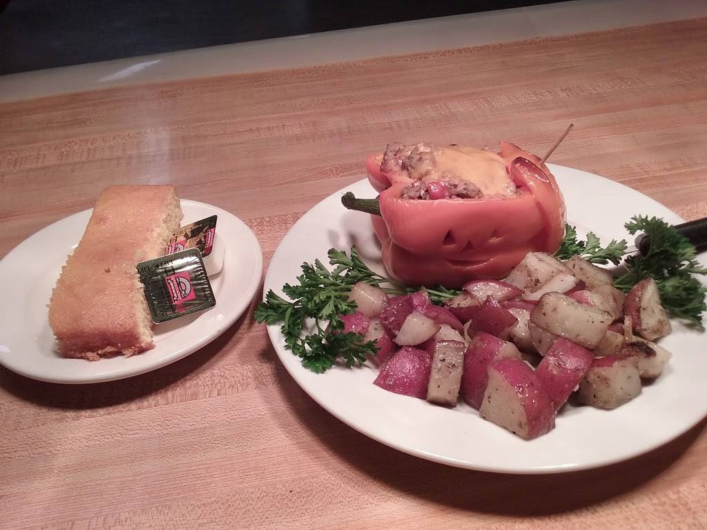 Sunset Supper Club On Solberg Lake | restaurant | N10575 E Solberg Lake Rd, Phillips, WI 54555, USA | 7153393357 OR +1 715-339-3357