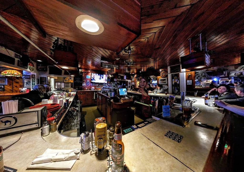 The Tracks Tavern & Grill | restaurant | 1020 E Locust St, Milwaukee, WI 53212, USA | 4145622020 OR +1 414-562-2020