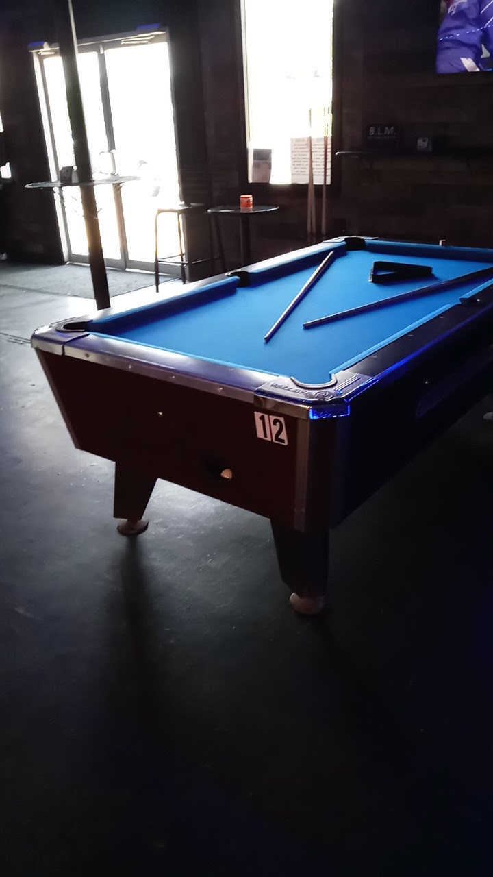 Triple D Bar and Grill | restaurant | 5215 Singing Hills Dr, Dallas, TX 75241, USA | 4697303157 OR +1 469-730-3157