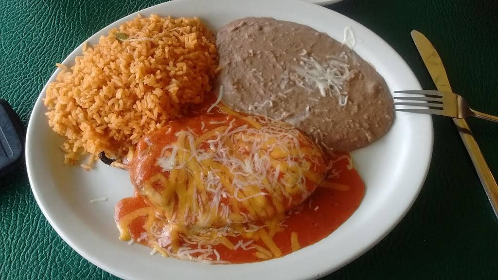 Las Palmeras | restaurant | 570 W 3rd St, Grove, OK 74344, USA | 9187869550 OR +1 918-786-9550