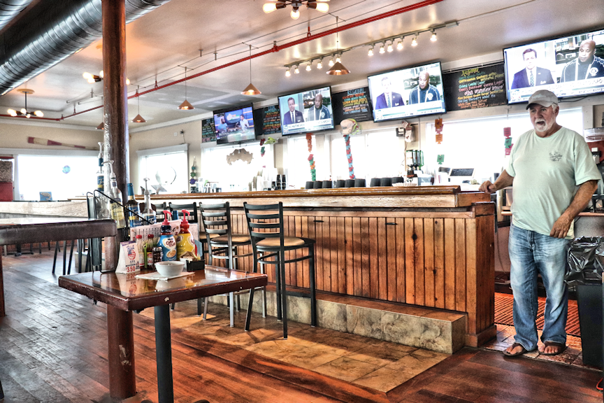 Coots Bar & Grill | restaurant | 102 Palmetto Blvd, Edisto Island, SC 29438, USA | 8436311366 OR +1 843-631-1366
