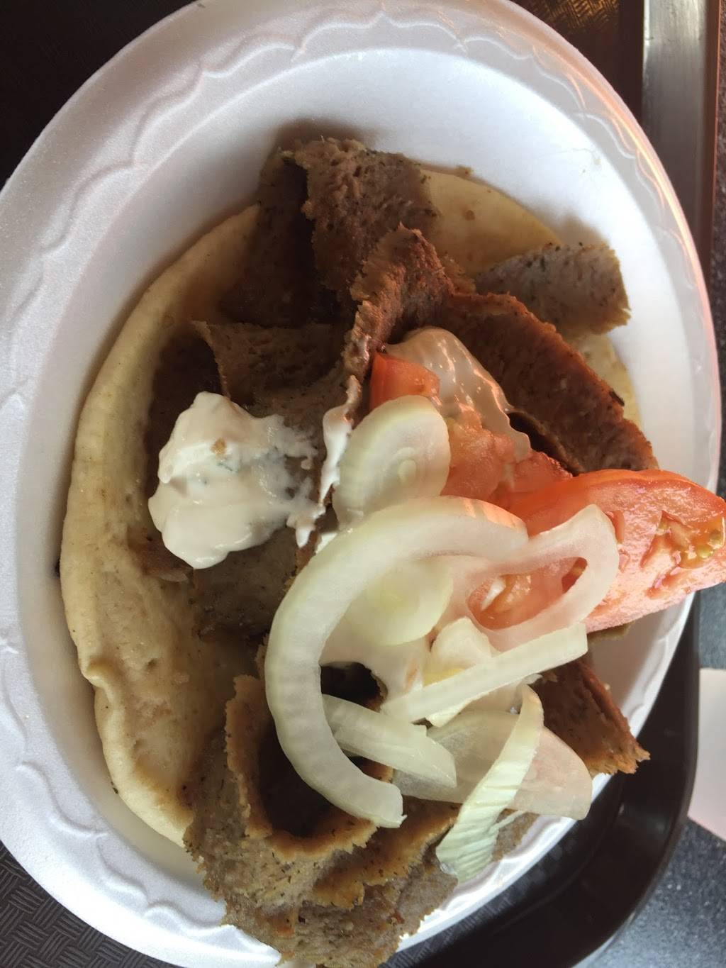 Tom and Jerrys Restaurant | restaurant | 215 W Lincoln Hwy, DeKalb, IL 60115, USA | 8157581675 OR +1 815-758-1675