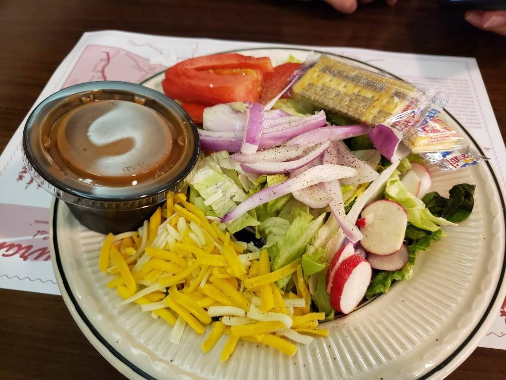 Clydes Restaurant | restaurant | 2107 S Main St, Waynesville, NC 28786, USA | 8284569135 OR +1 828-456-9135