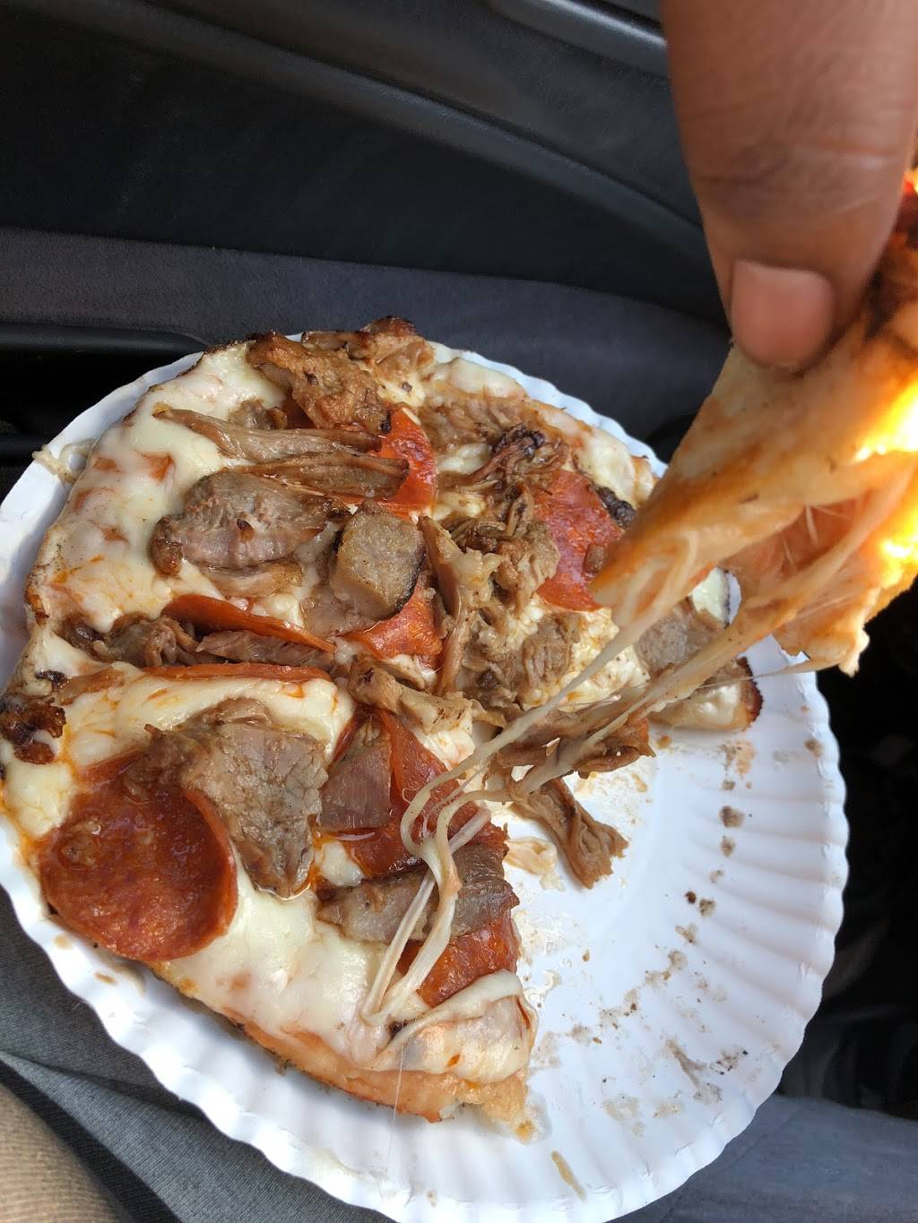 La Cubana Pizza | restaurant | 4930 N McCarty St, Houston, TX 77013, USA | 5164066248 OR +1 516-406-6248