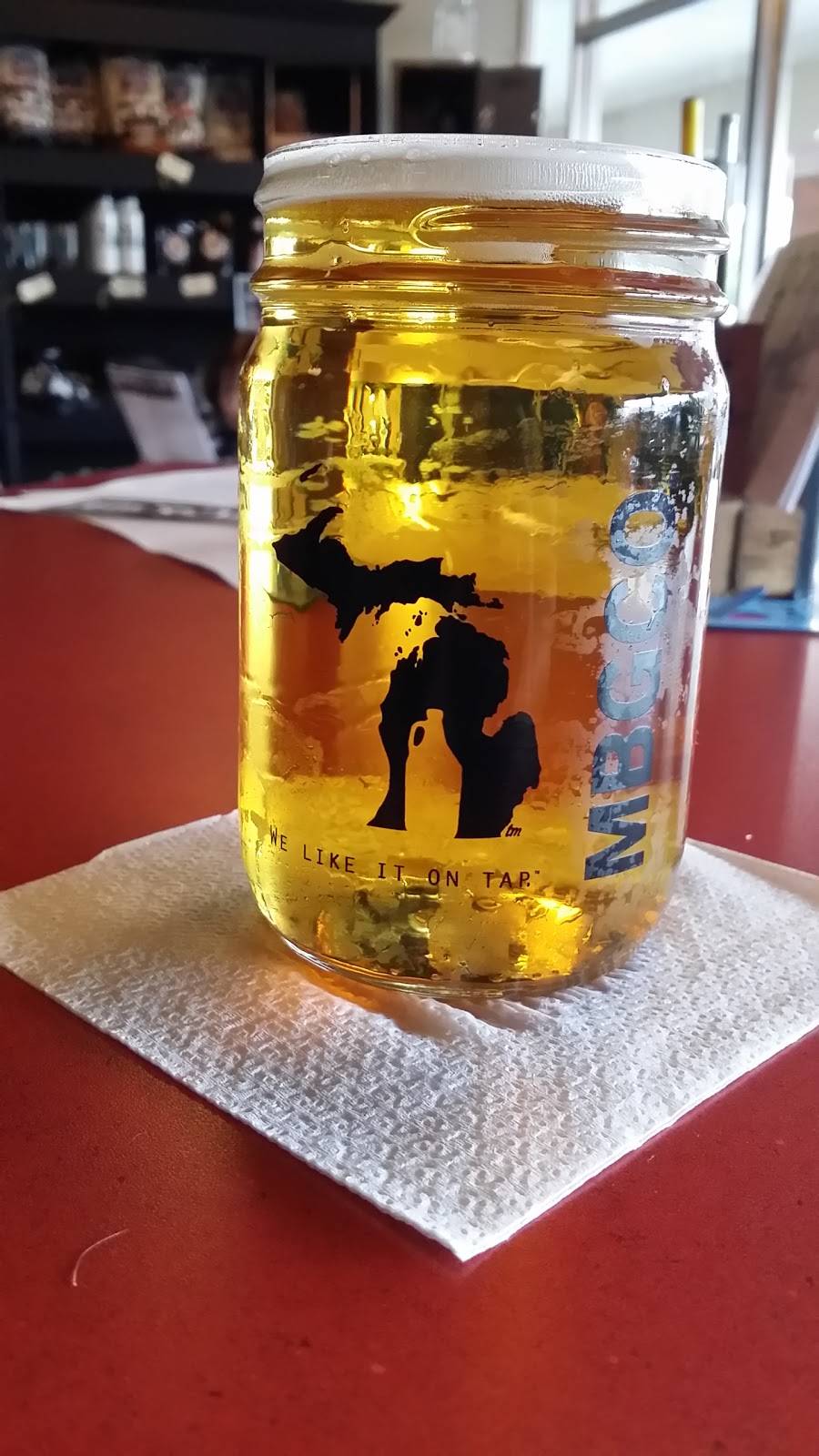 Michigan Beer Growler Company | restaurant | 31221 Southfield Rd, Beverly Hills, MI 48025, USA | 2483853773 OR +1 248-385-3773
