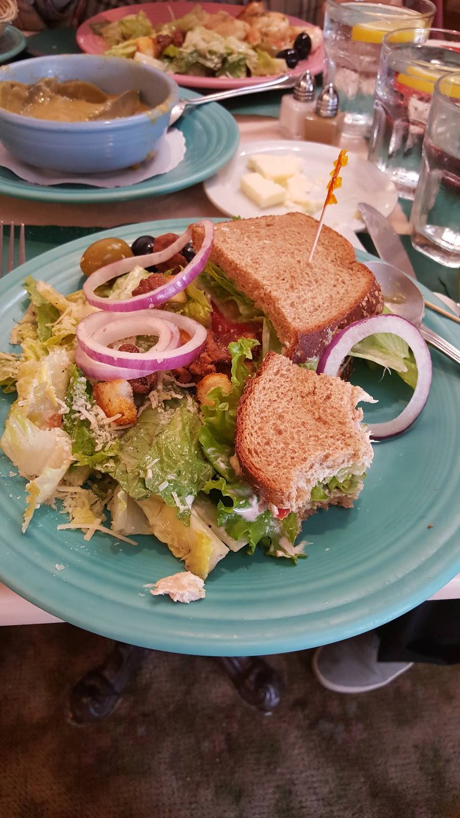 Cottage Restaurant | restaurant | 5 Lincoln St, Carmel-By-The-Sea, CA 93923, USA | 8316256260 OR +1 831-625-6260