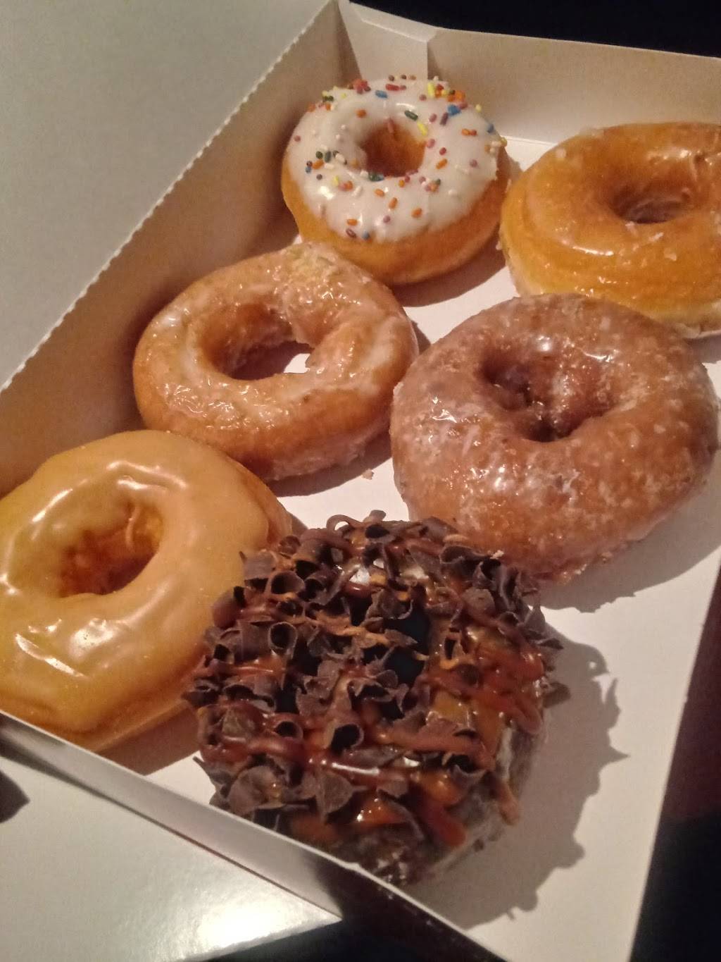 Dunkin | bakery | 670 South Marietta Pkwy SE, Marietta, GA 30060, USA | 7704235947 OR +1 770-423-5947