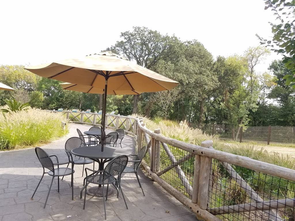 Tusker Grill | restaurant | 3701 S 10th St, Omaha, NE 68108, USA | 4027338400 OR +1 402-733-8400