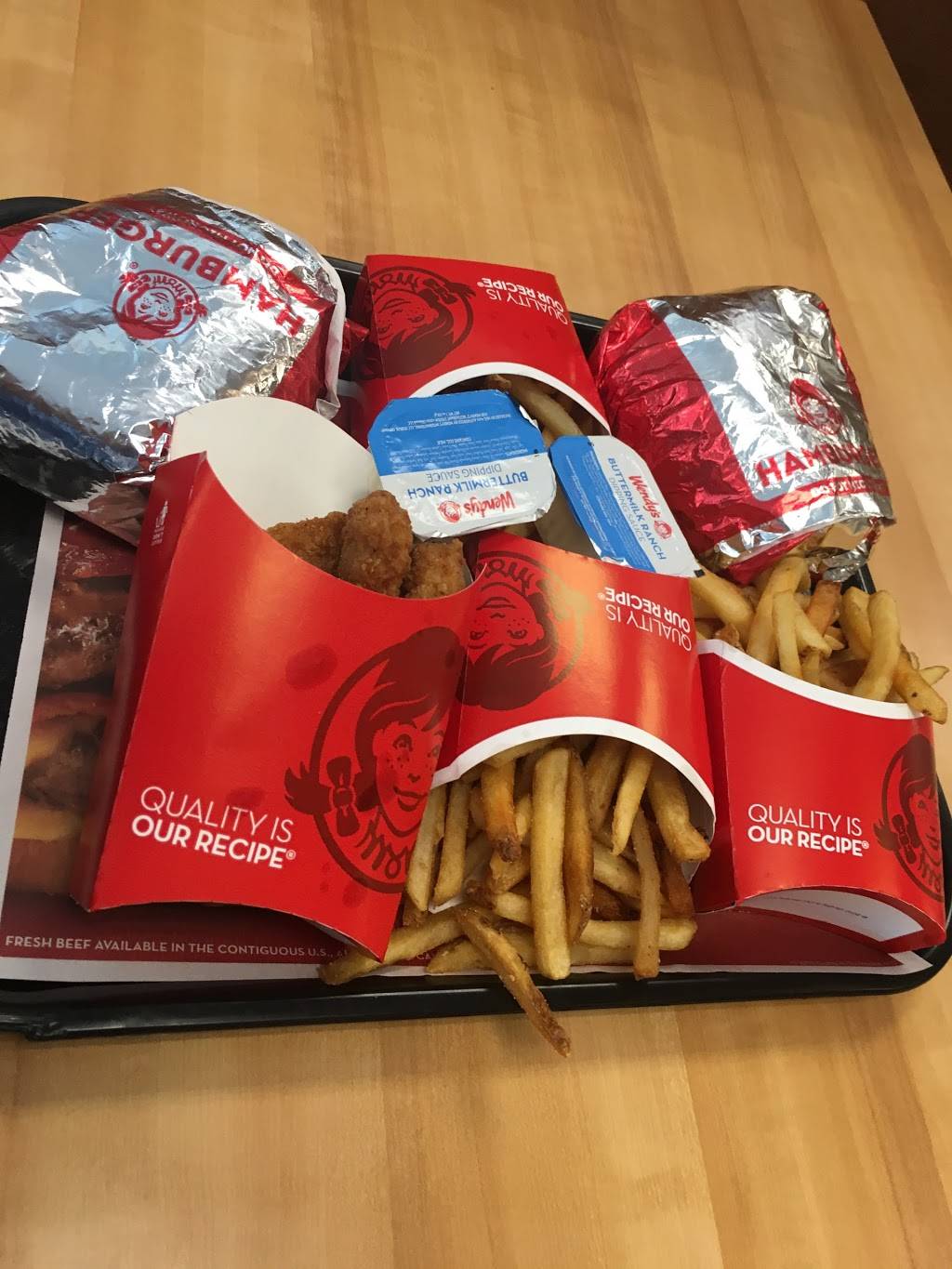 Wendys | restaurant | 8601 Summit Centre Way, Orlando, FL 32810, USA | 4076670199 OR +1 407-667-0199