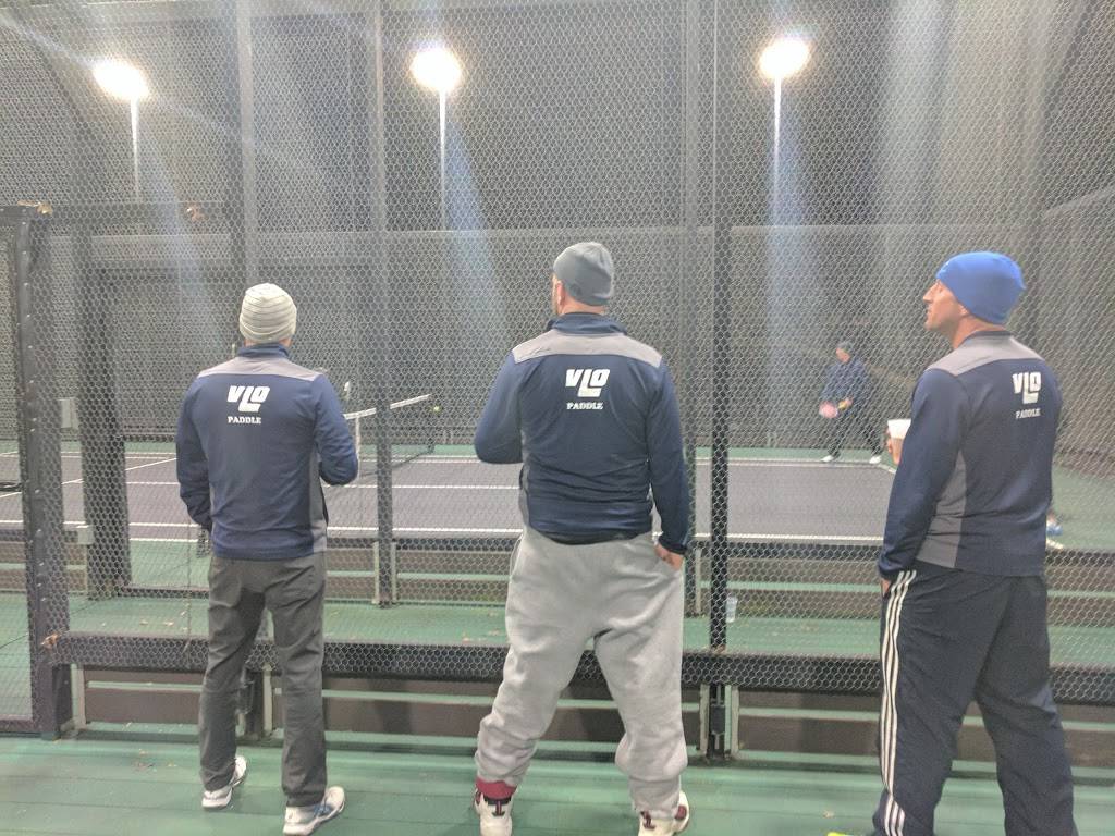 The Birchwood Club | restaurant | 1174 Park Ave W, Highland Park, IL 60035, USA | 8478312040 OR +1 847-831-2040