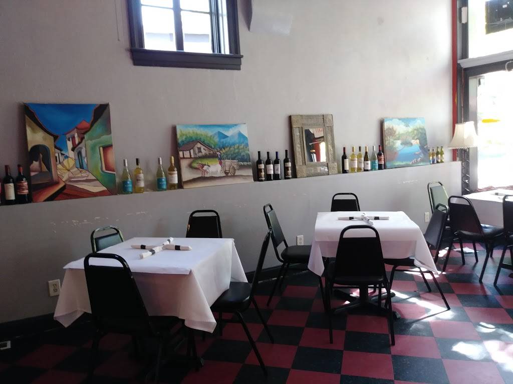 Fritanga | restaurant | 2208 S Jefferson Ave, St. Louis, MO 63104, USA | 3146647777 OR +1 314-664-7777