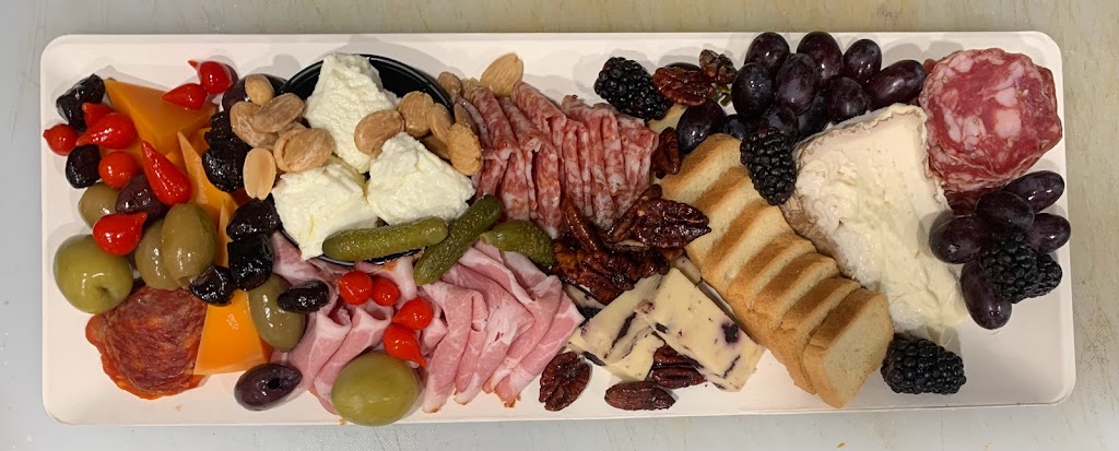 Blanco Cellars & The Little Cheese Shop & GlouGlou | restaurant | 317 E Market St Suite 3A, Meeker, CO 81641, USA | 9707799463 OR +1 970-779-9463